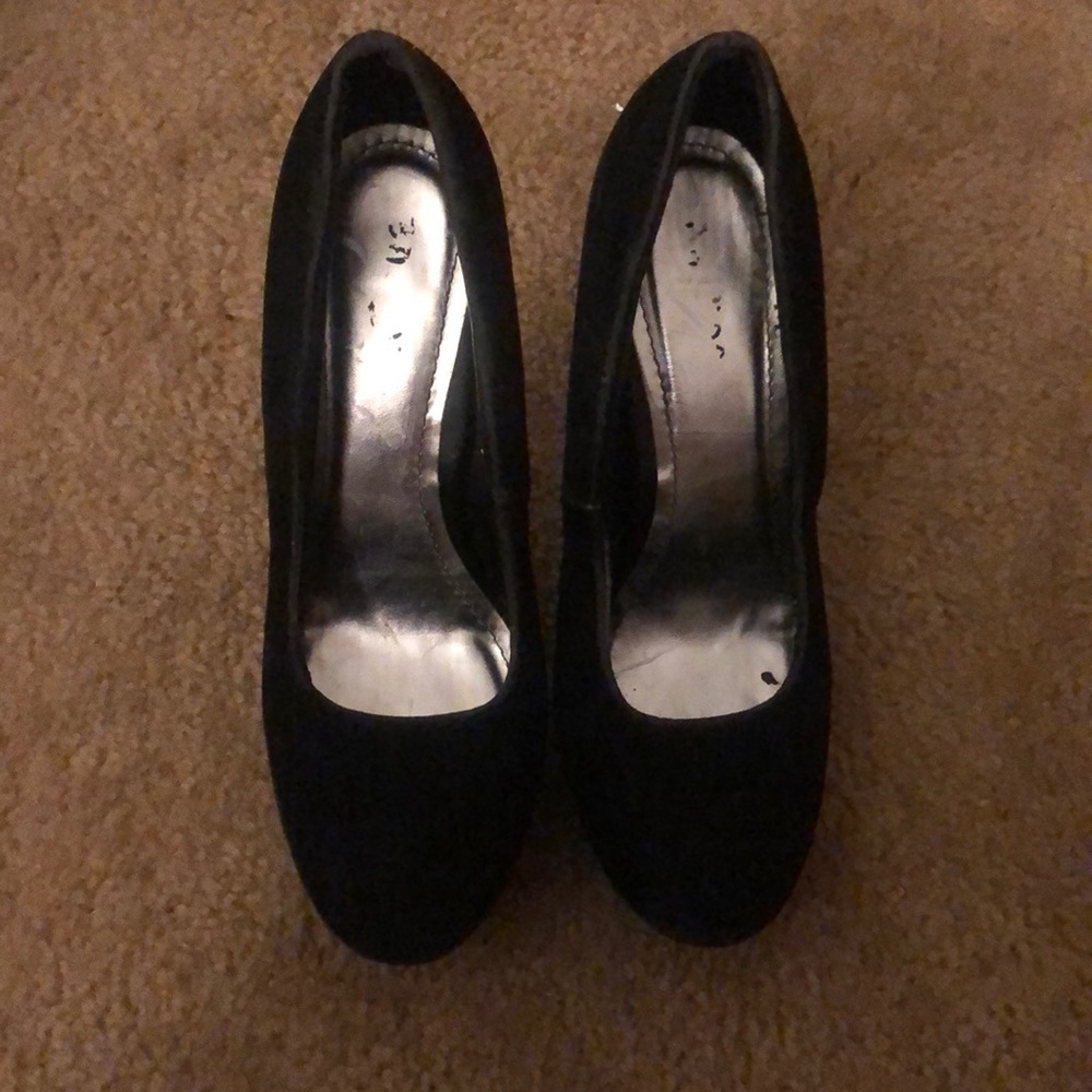 Black faux suede heels